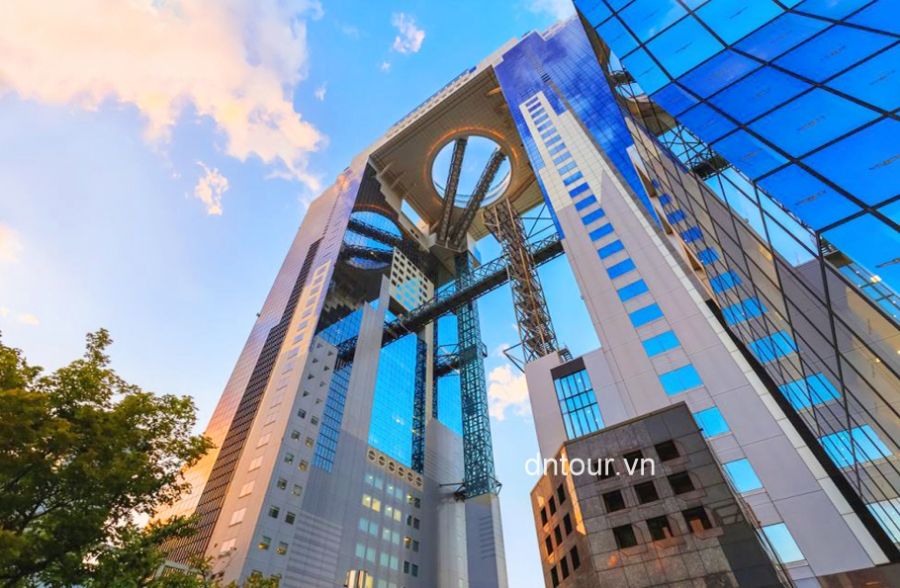 du-lich-nhat-ban-Osaka-Umeda-Sky