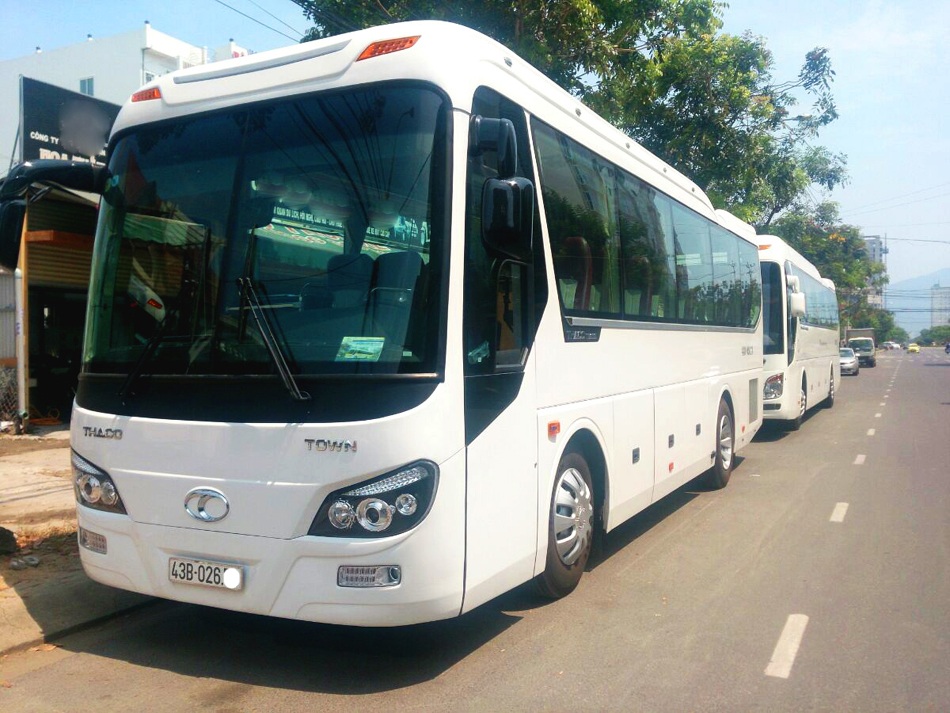 Cho thuê xe du lịch 35 chỗ ngồi tại Đà Nẵng