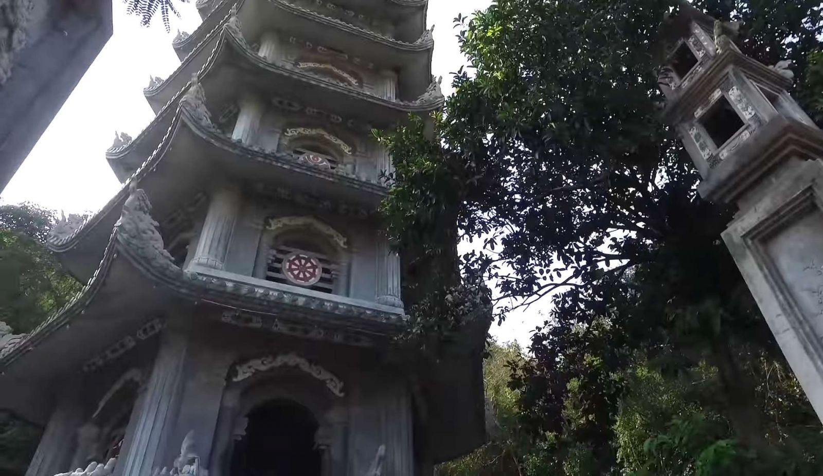 Du lịch Đà Nẵng Ngũ Hành Sơn Hội An hằng ngày